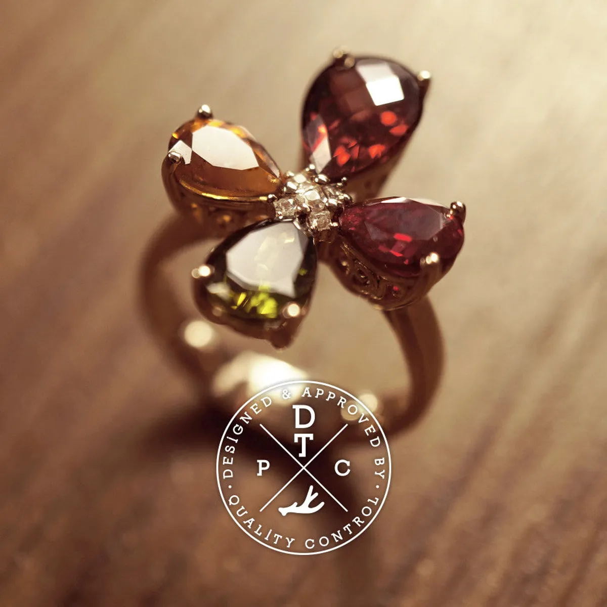 18k Rose Gold Ring with Precious Stones (Clover) — 1