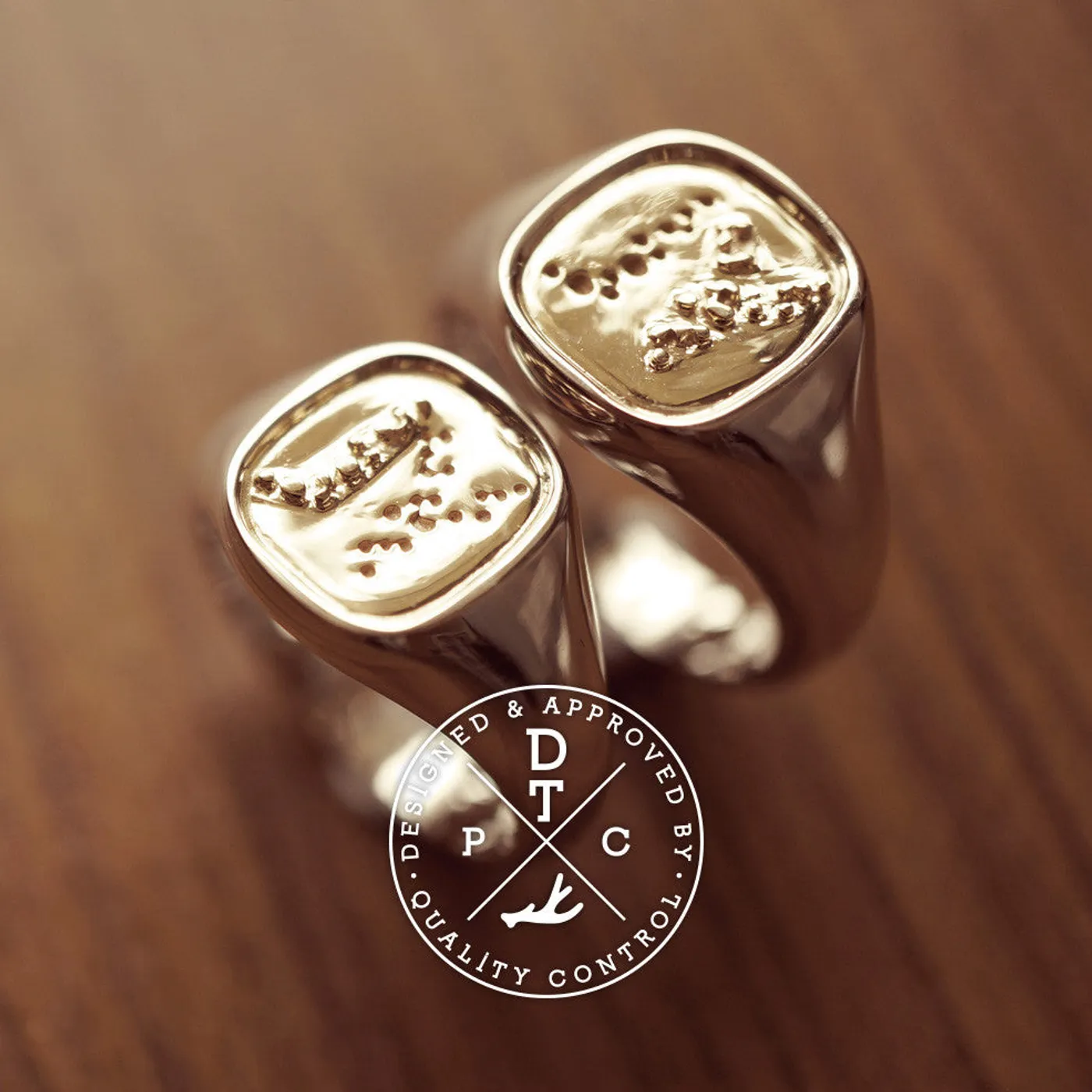 14k White & Yellow Gold Wedding Band — view 9