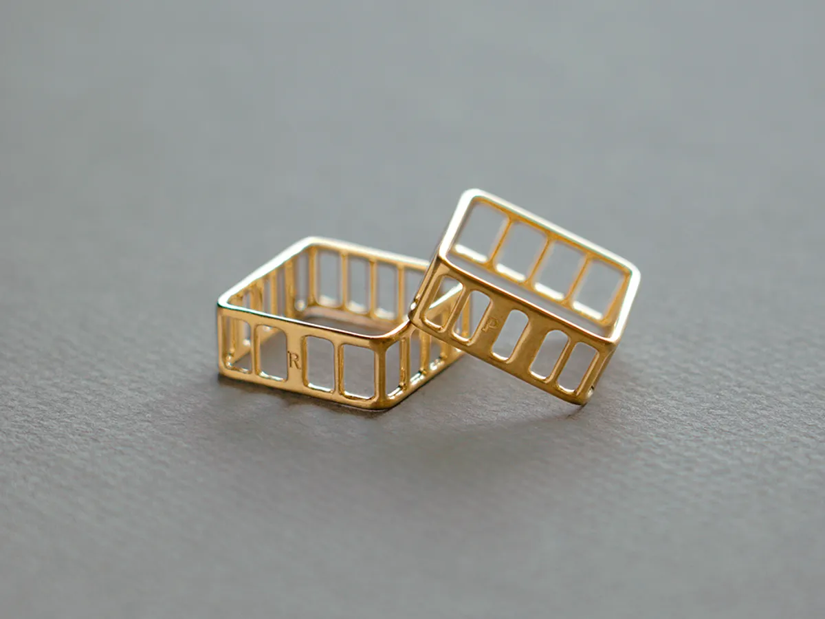 18k Yellow Gold Pendant Set — 5