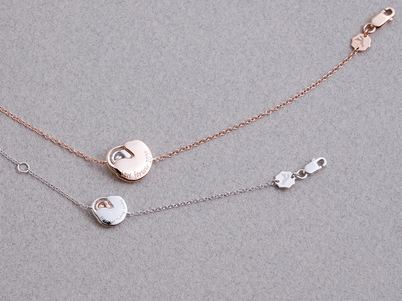 18k White & Rose Gold Bracelet Set (Mother & Daughter Mouse Set) — view 3