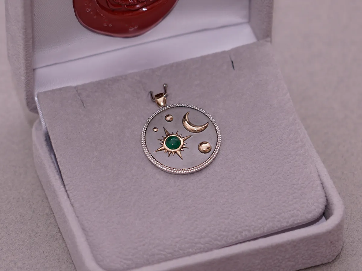 18k White & Yellow Gold Pendant (Night Sky with Emerald) — 1
