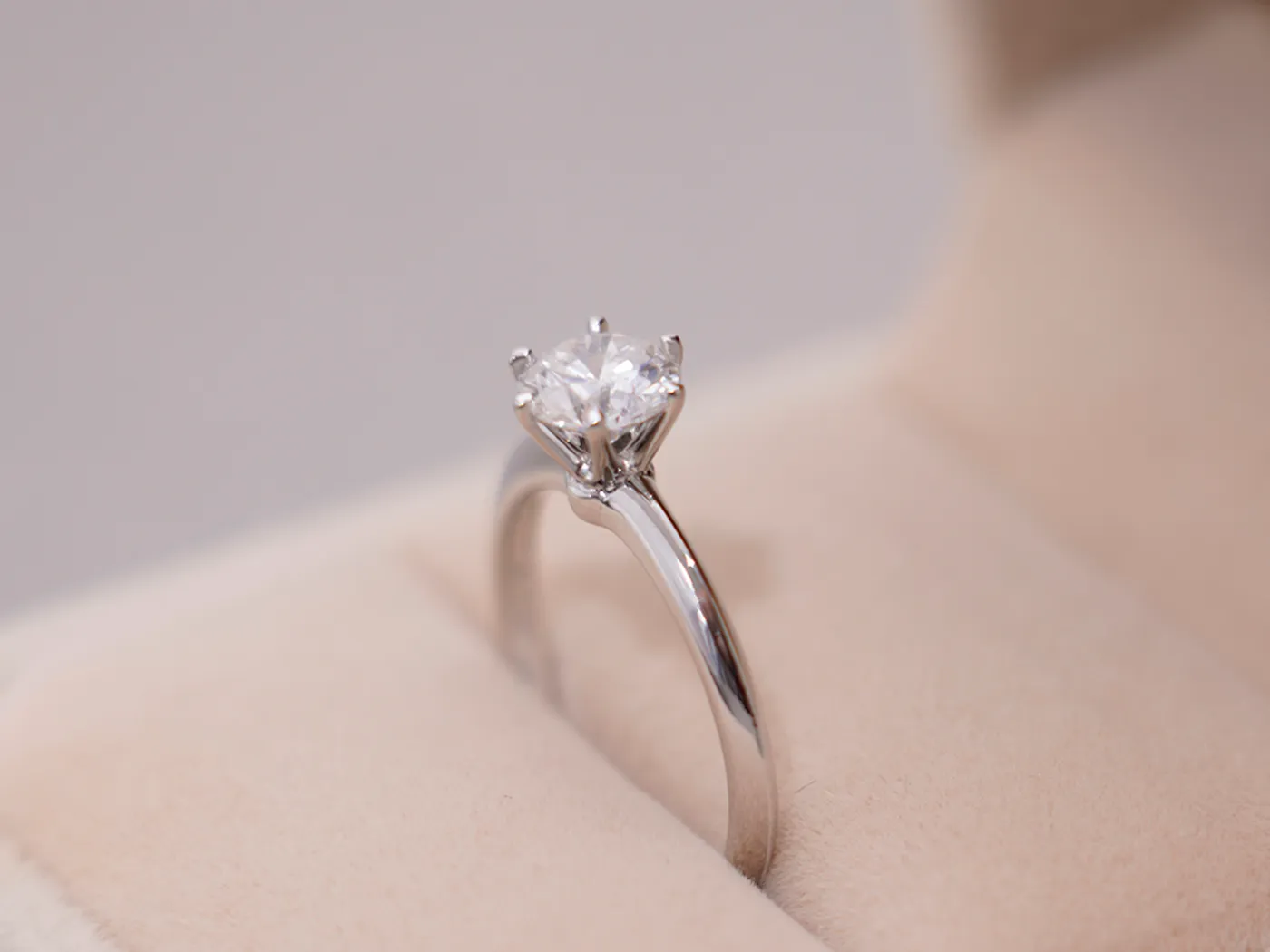 PT Diamond Ring with GIA — view 4