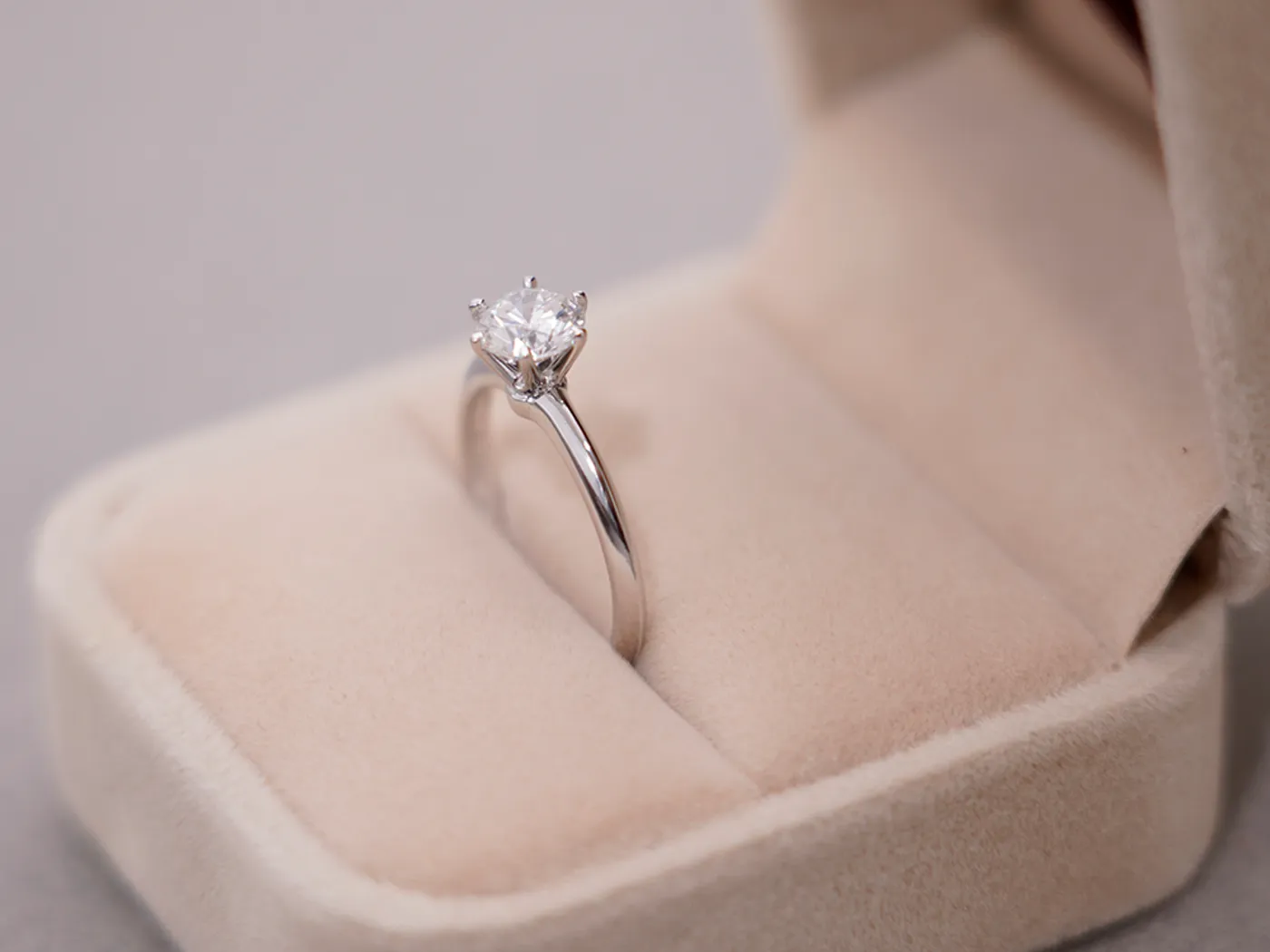 PT Diamond Ring with GIA — view 3