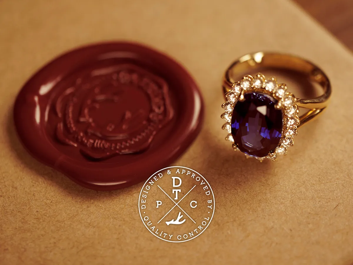 18k White Gold_Ring (with syn Sapphire) — 1